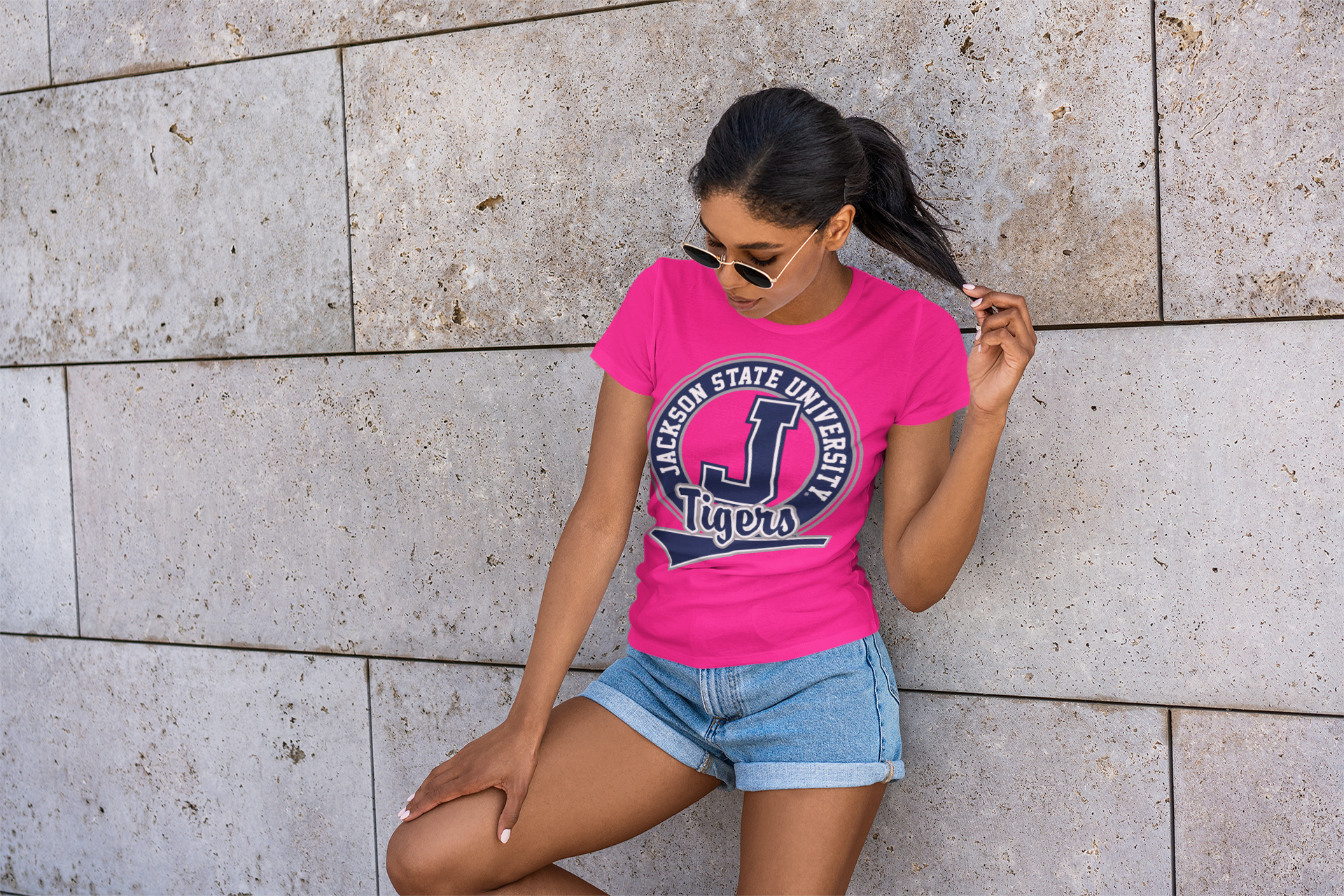 Pink unisex crew neck short sleeve t-shirt with circular Tigers logo graphic