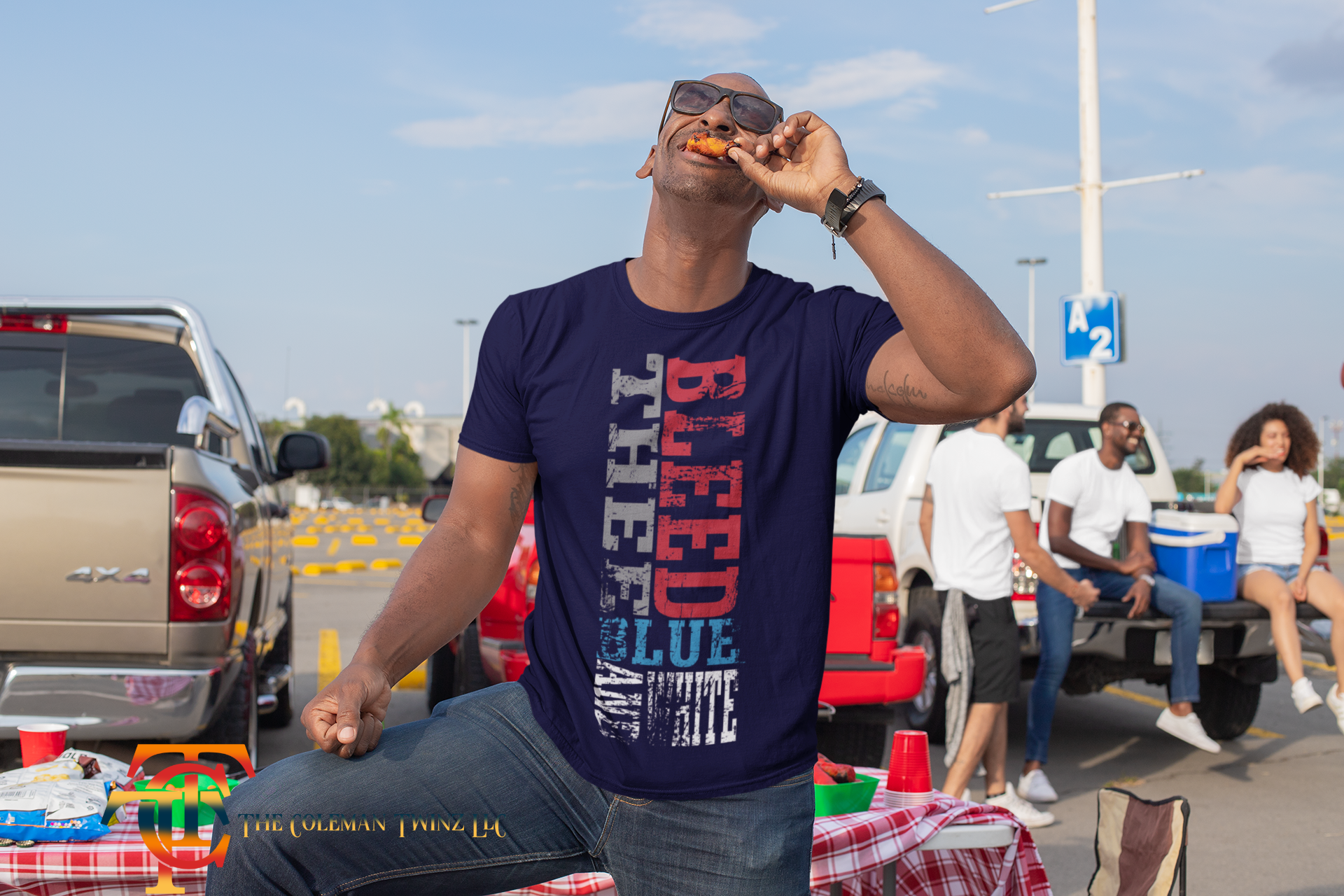 Unisex crew neck T-shirt, dark blue with vertical Tigers graphic in red white and blue